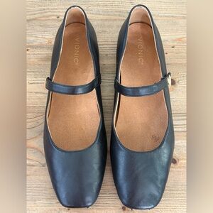 Vionic Mary Jane Comfort Flats, Black Leather, Size 13, With Flaws